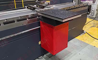 伺服数控随动托料架